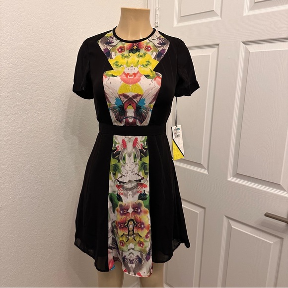 Prabal Gurung Black Dress with Vibrant Floral Pattern - Picture 1 of 6